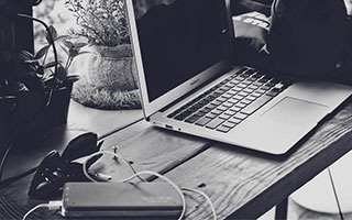 皇马1:0本菲卡：胜利背后的种族歧视阴霾